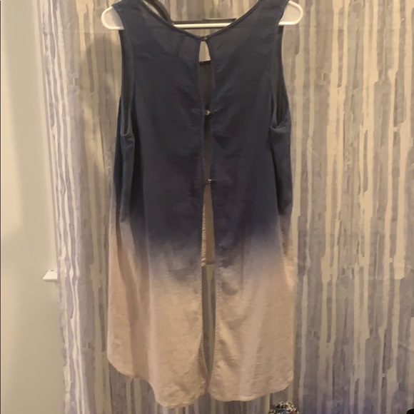 Tunic - Picture 2 of 5